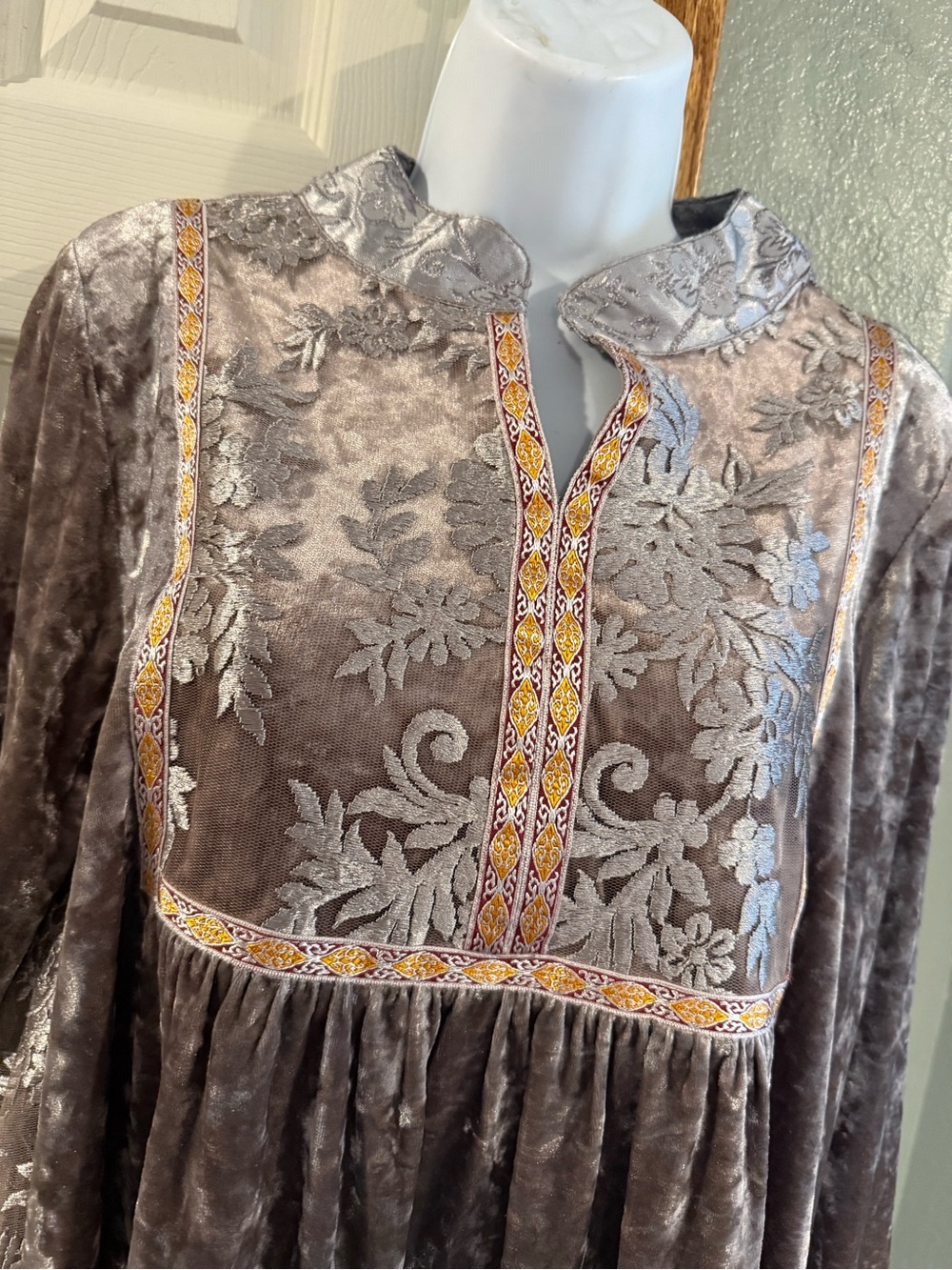 POL Crushed Velvet Embroidered Tunic Dress - Picture 5 of 9